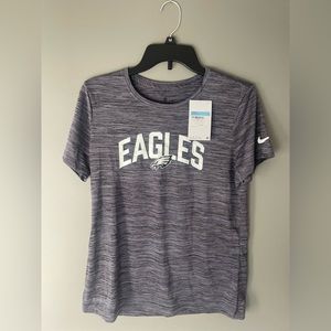 Women’s Philadelphia Eagles Shirt - Size Medium